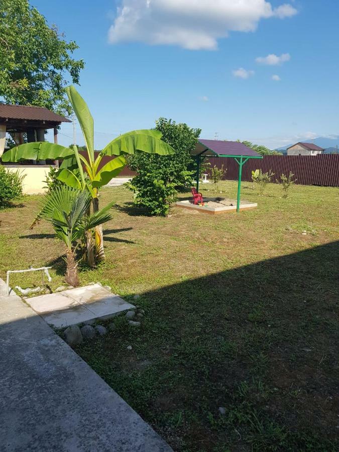 Solnechny Bereg Guest House Gudauta Kültér fotó